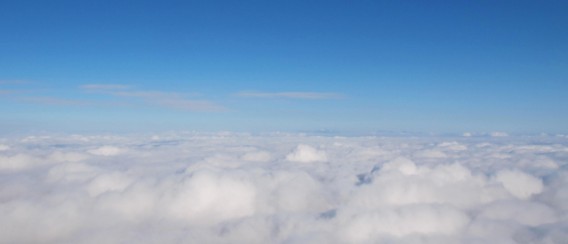 Prisank nad morjem oblakov