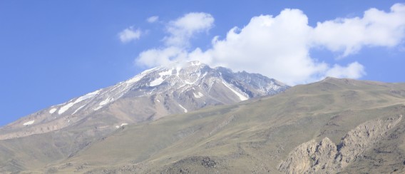 Mt. Damavand (5671 m), Iran